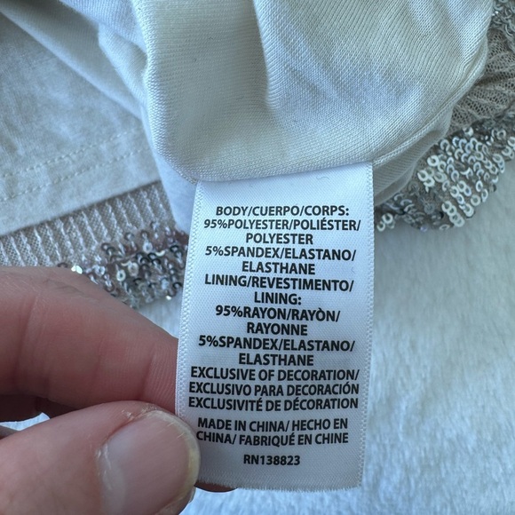 IDYLLWIND silver SEQUIN DRAPE NECK TANK TOP size large - Picture 4 of 8